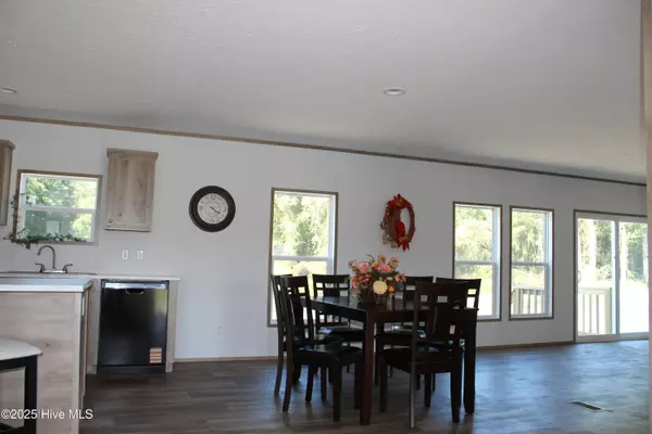 Pink Hill, NC 28572,441 Sand Ridge RD