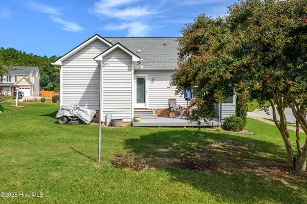 Clayton, NC 27520,2001 Mckinnon DR