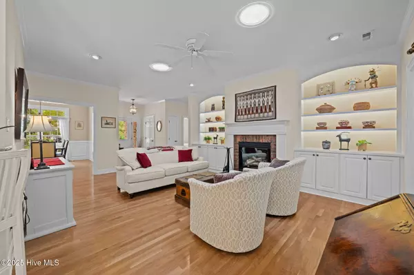 New Bern, NC 28560,909 Sawgrass CT
