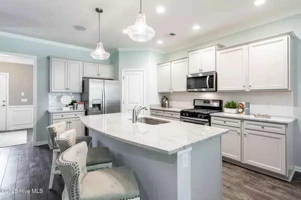 Shallotte, NC 28470,550 Glitter Bay LOOP #1011