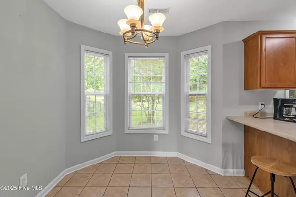 Hubert, NC 28539,8 Arrowhead DR