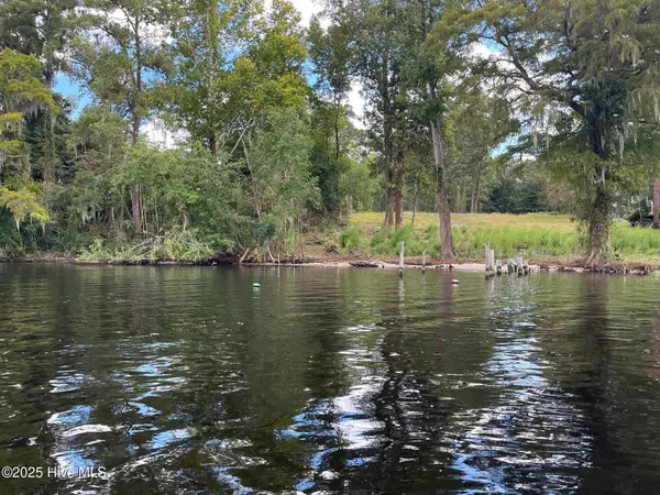 New Bern, NC 28562,2321-B Chinquapin RD