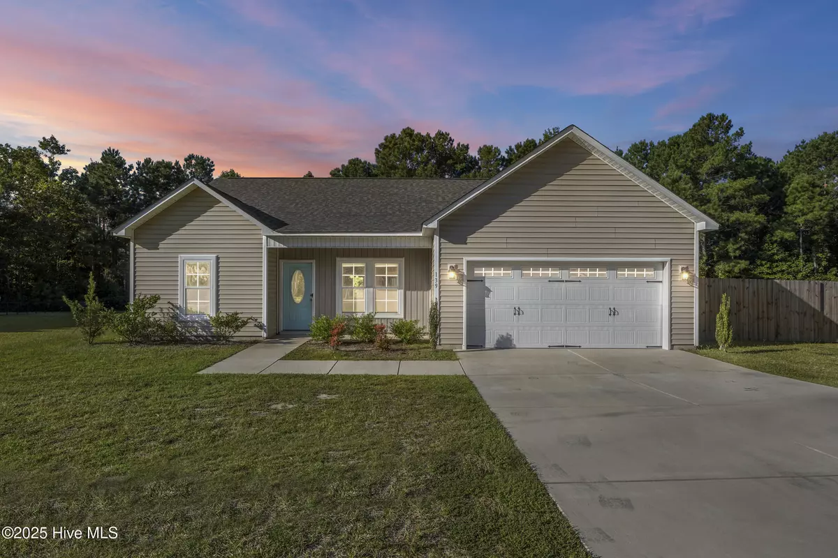 Hubert, NC 28539,139 Queens Haven RD