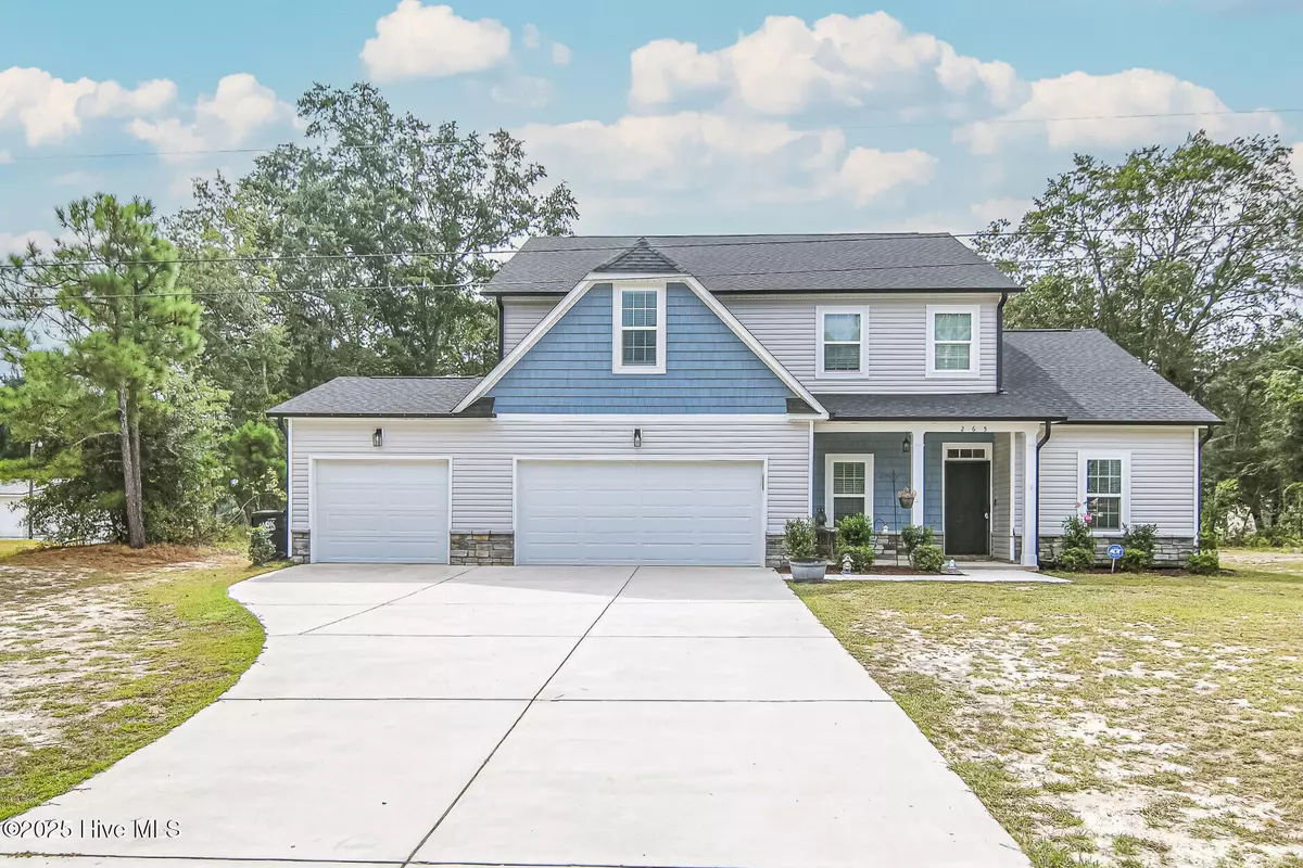 Raeford, NC 28376,265 Saint Matthews Church RD