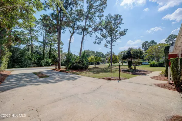 Wilmington, NC 28412,1017 Parkway BLVD