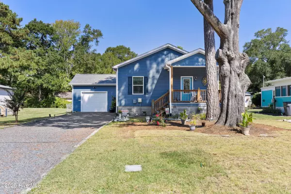 Sunset Beach, NC 28468,505 Magnolia DR