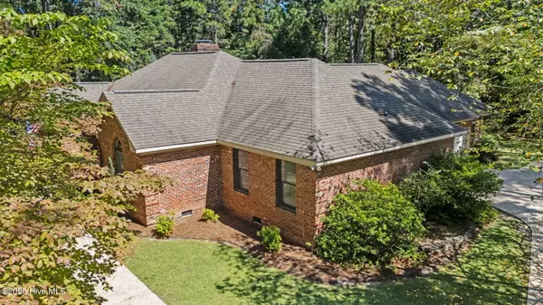 Pinehurst, NC 28374,665 Donald Ross DR