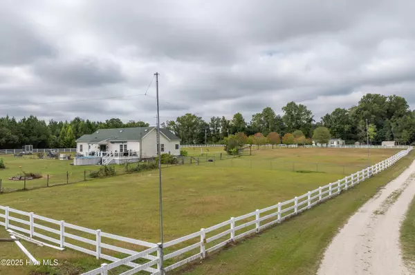 Cove City, NC 28523,330 Boyd LN
