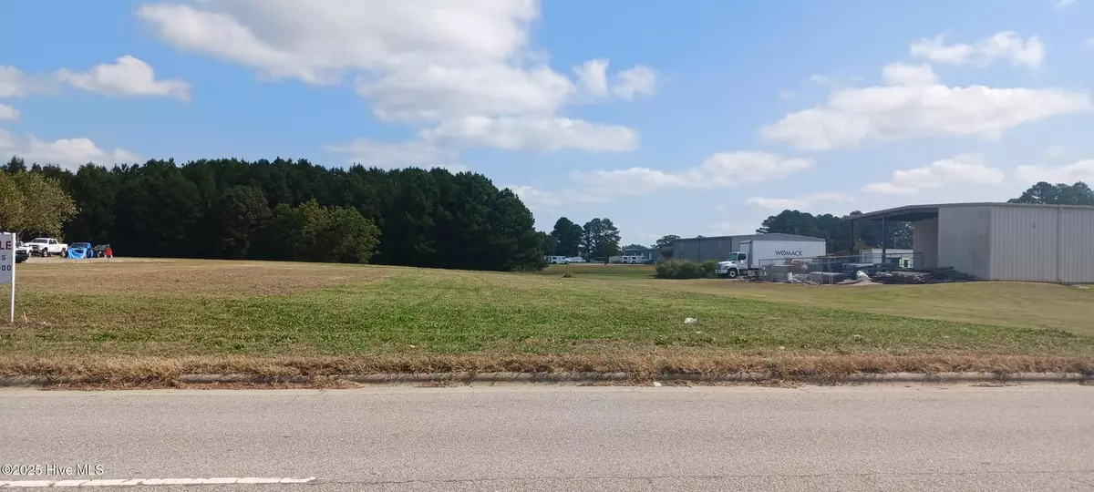 Wilson, NC 27893,3117 Forest Hills RD SW
