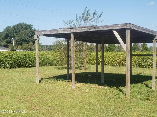 La Grange, NC 28551,900 Lakeview RD