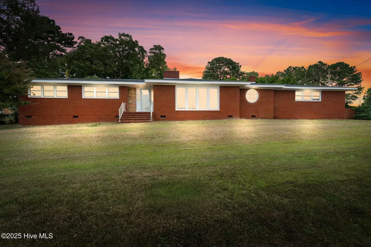 Rocky Mount, NC 27804,800 Hunter Hill RD