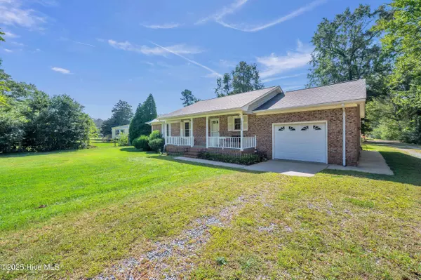 Jacksonville, NC 28540,1313, 1315 Pony Farm RD