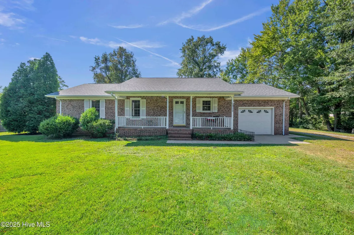 Jacksonville, NC 28540,1313, 1315 Pony Farm RD