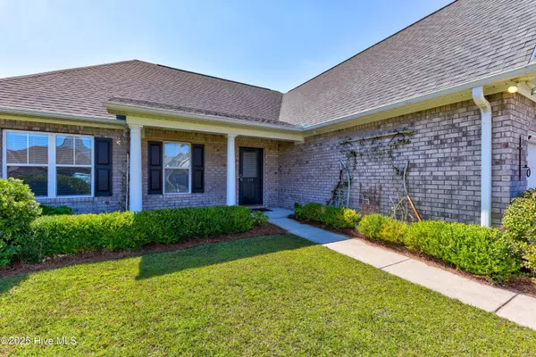 Winnabow, NC 28479,115 Cove Landing