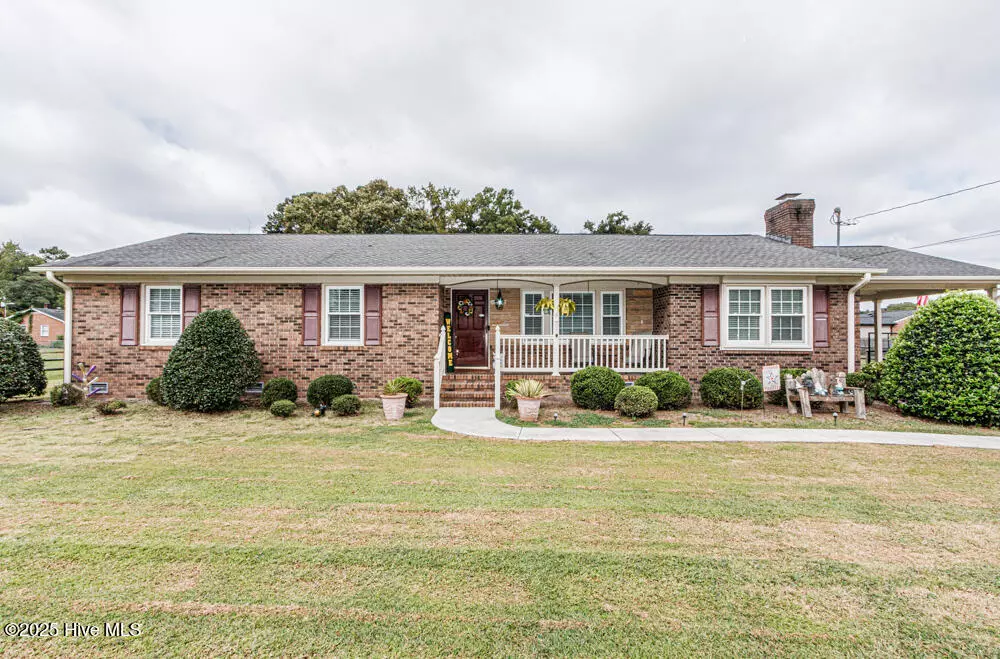Rocky Mount, NC 27803,4204 Woodcrest RD