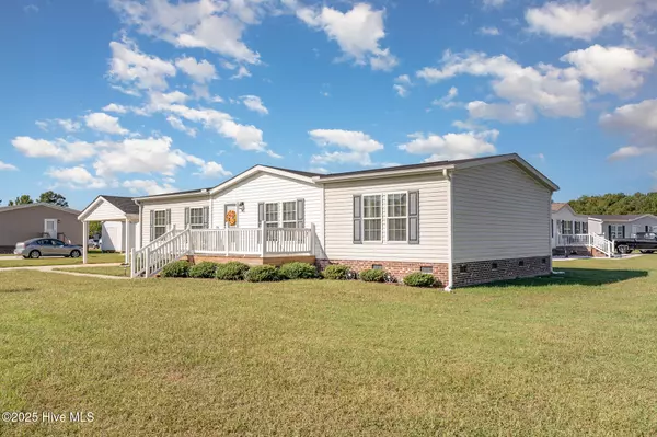 Selma, NC 27576,58 Stardust LN