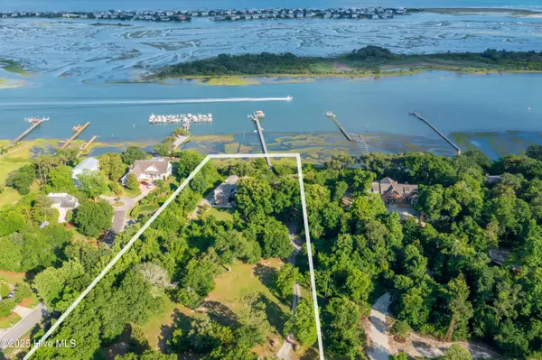 Wilmington, NC 28411,1901 Middle Sound Loop RD