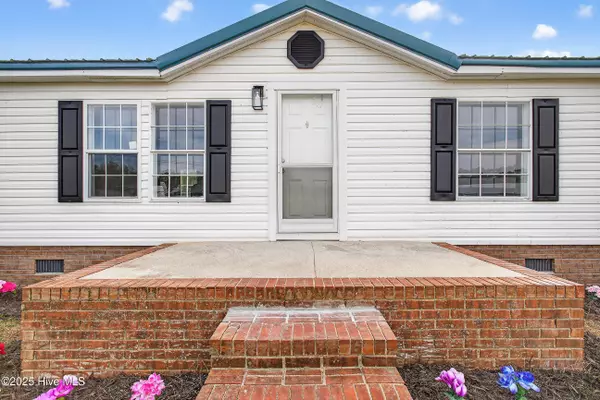 Maysville, NC 28555,150 Rebel WAY