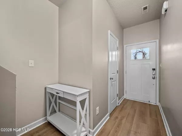 Holly Ridge, NC 28445,325 Frisco WAY