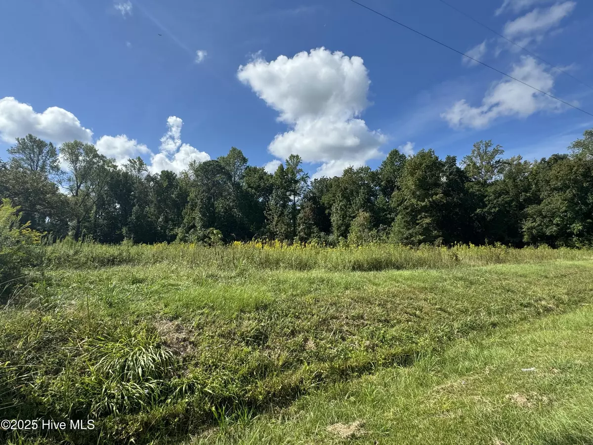 Chocowinity, NC 27817,4073 Possum Track RD