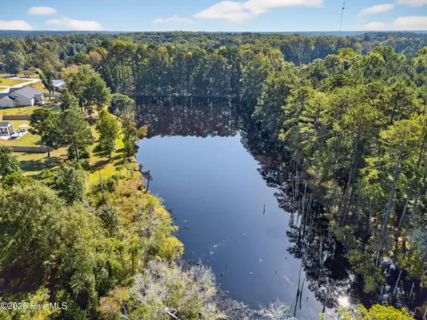 103 Centerline DR, Selma, NC 27576