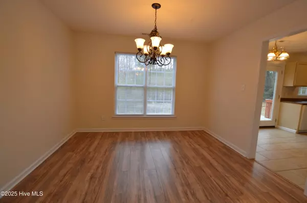 Jacksonville, NC 28546,805 Huff DR