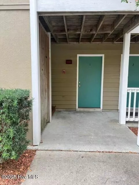 Wilmington, NC 28403,4750 Seahawk SQ #A-1