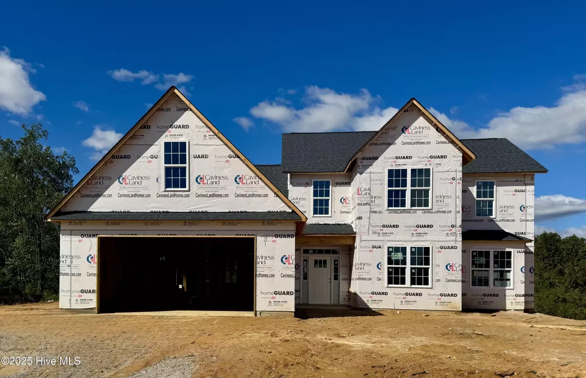 Raeford, NC 28376,103 Ironbark DR