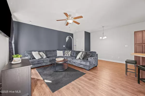 Holly Ridge, NC 28445,407 Frisco WAY