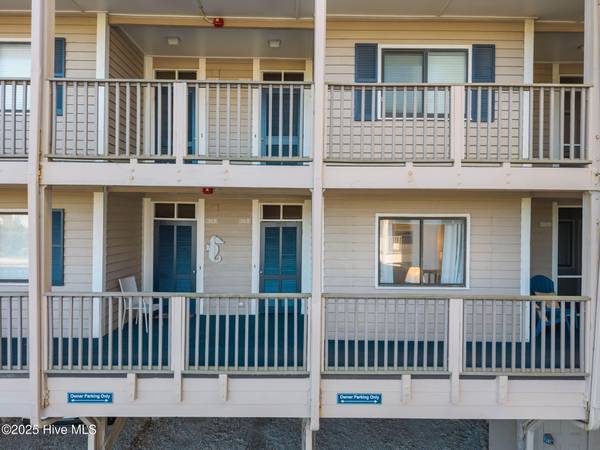 2509 W Ft Macon RD #105 B, Atlantic Beach, NC 28512