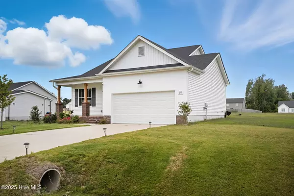 Zebulon, NC 27597,295 Springtooth DR