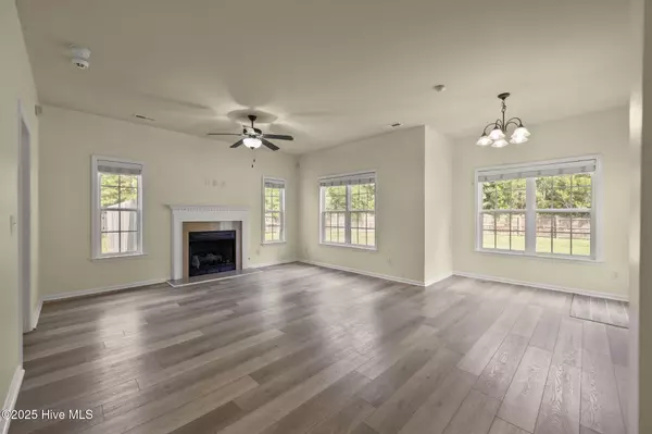 Jacksonville, NC 28546,1004 Summerfield CT