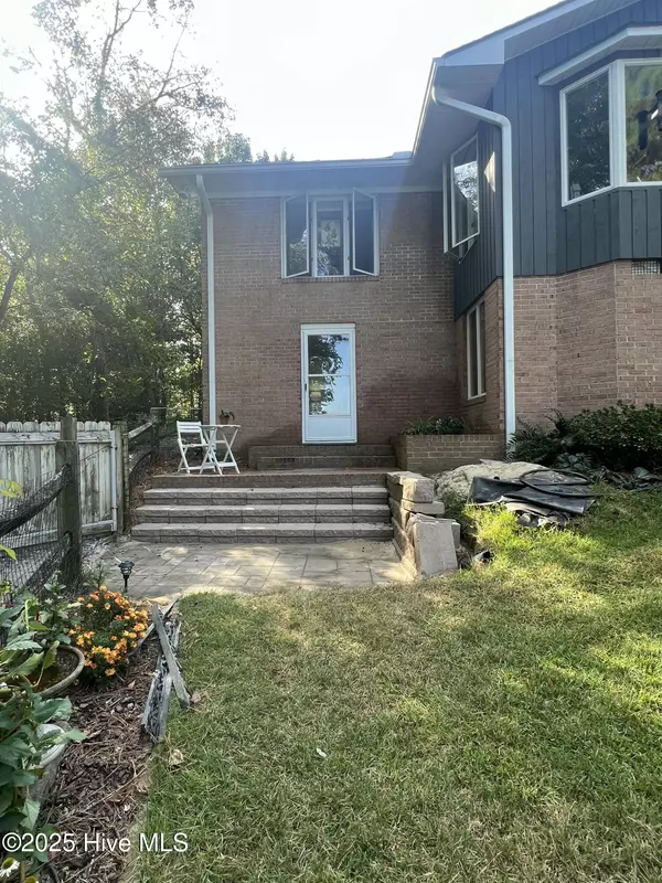 West End, NC 27376,#Apt 1