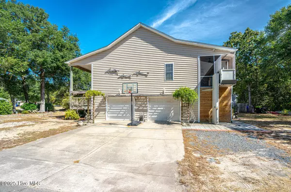 Oak Island, NC 28465,1401 E Oak Island DR