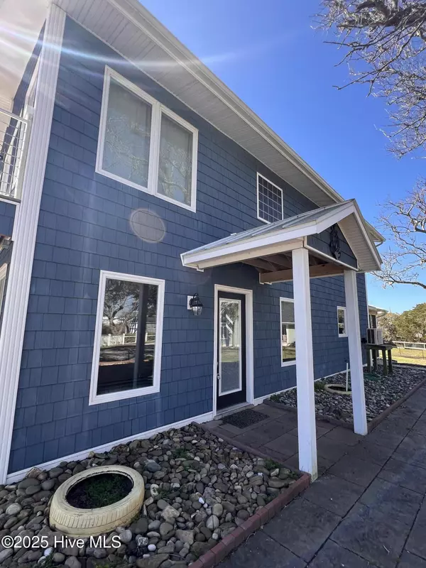 Salter Path, NC 28575,247 Shore DR