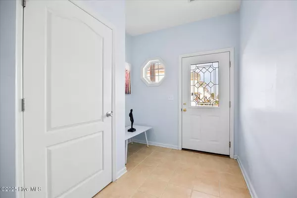 Surf City, NC 28445,508 Triton LN