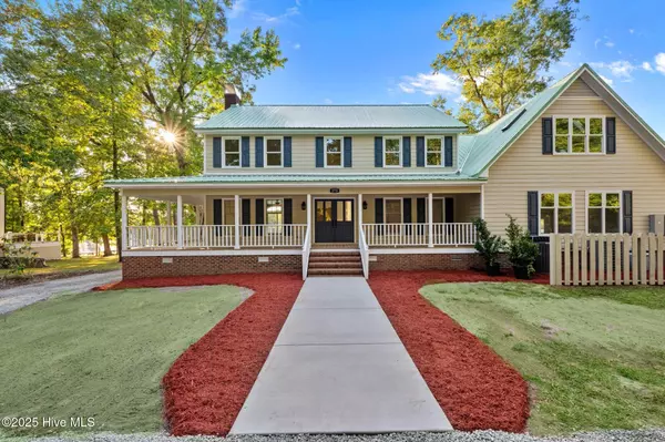 New Bern, NC 28562,273 W Rock Creek RD