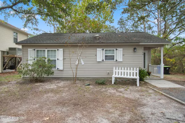 148 NW 5th ST, Oak Island, NC 28465