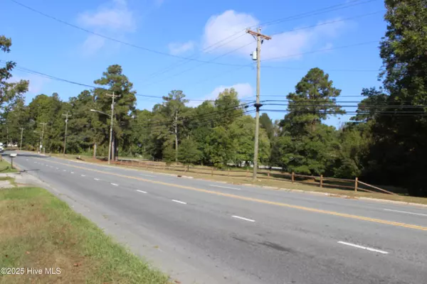 Wallace, NC 28466,700 E Southerland ST