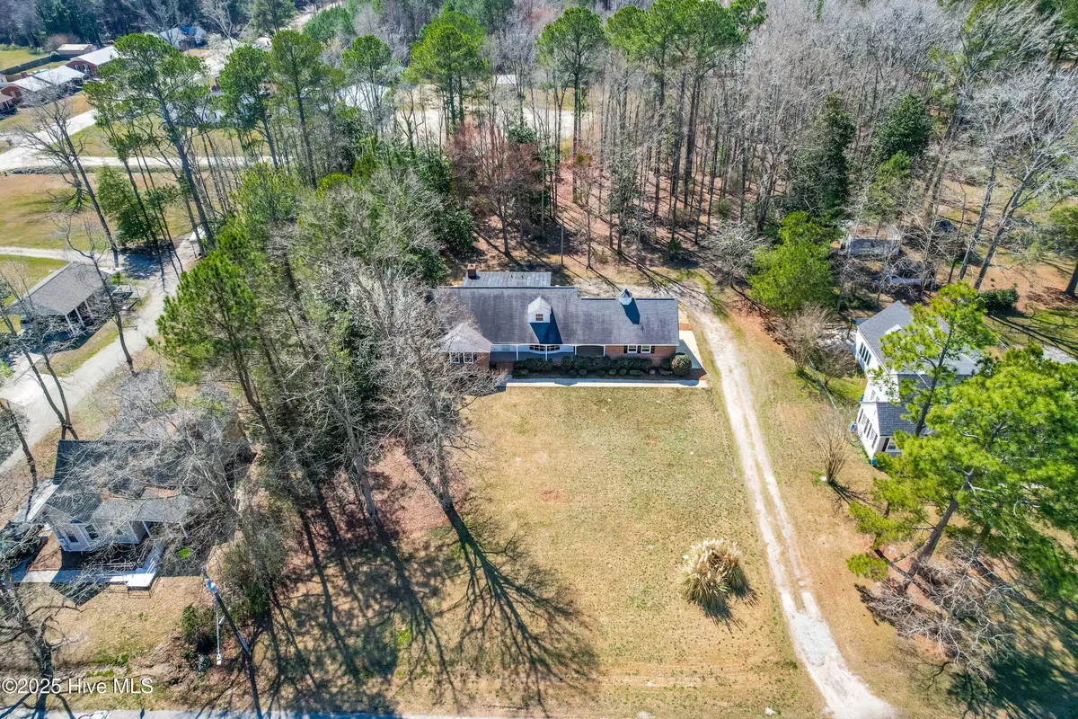 Kenly, NC 27542,411 E 2nd ST