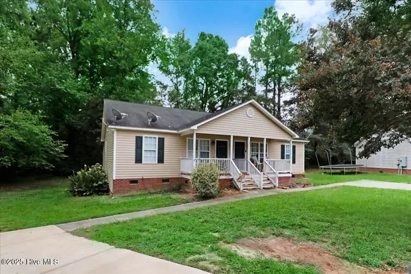 Four Oaks, NC 27524,158 Creekside DR