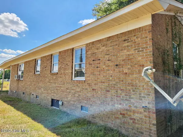 Oak City, NC 27857,4393 Hassell RD
