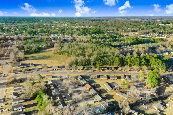 Wilson, NC 27893,1702 Snowden DR SE