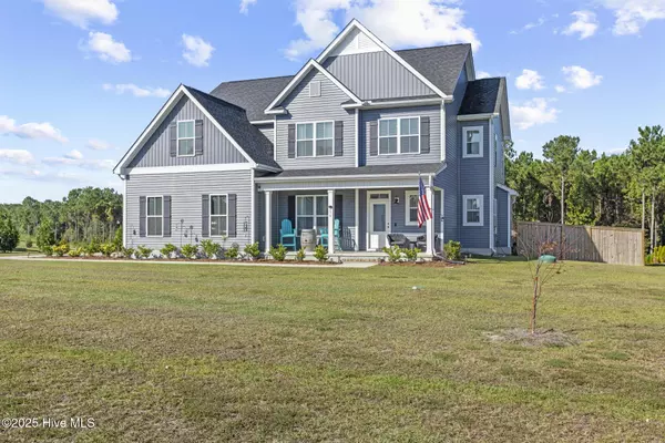 136 High Tide DR, Peletier, NC 28584