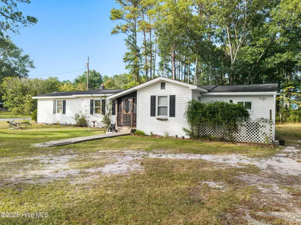 Shallotte, NC 28470,2460 A I Clemmons RD