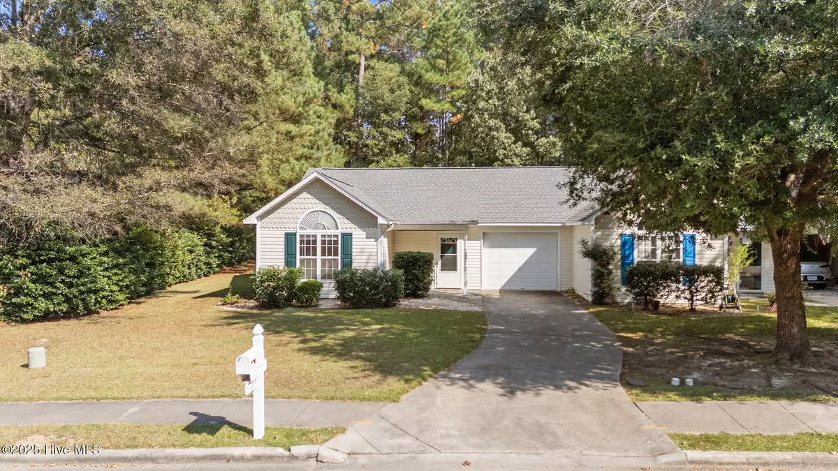New Bern, NC 28562,214 Tobiano DR