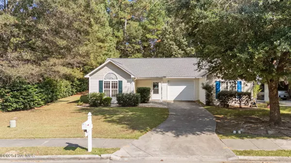 214 Tobiano DR, New Bern, NC 28562