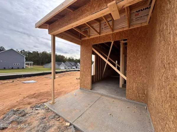 Aberdeen, NC 28315,258 Rough Ridge TRL #72