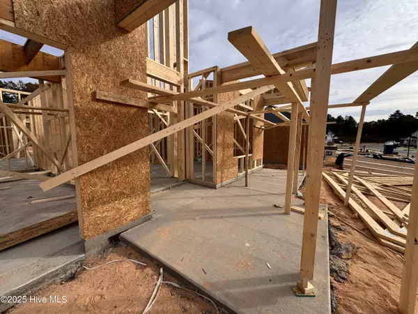 Aberdeen, NC 28315,255 Rough Ridge TRL #21