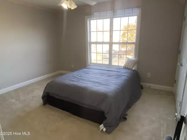 Winterville, NC 28590,4222 Dudleys Grant DR #B